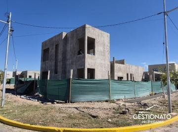 Casa de 3 ambientes, Mayor Drummond · Casa en Venta Barrio Privado Lujan de Cuyo