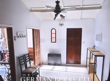 PH · 135m² · 3 Ambientes · Departamento PH en Venta Ubicado en Lanús Este, Lanús