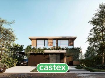 Casa · 295m² · 7 Ambientes · 2 Cocheras · Casa Interna a La Venta en Carpinchos, en Obra