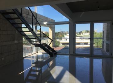 Departamento · 131m² · 4 Ambientes · 1 Cochera · Departamento en Alquiler Ubicado en Pinamar, Costa Atlántica, Buenos Aires