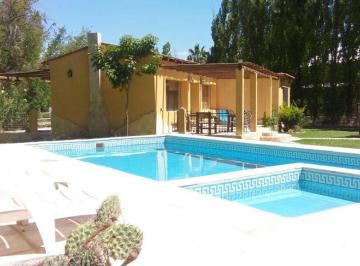 Casa · 1600m² · Casa en Villa Tacu