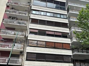 Departamento · 147m² · 3 Dormitorios · Departamento 4 Ambientes con Dependencia y Cochera