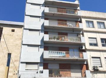 Departamento · 32m² · 1 Ambiente · Departamento Monoambiente Dividido - Cocina Separada - Centro de Morón