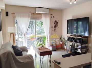 Departamento · 50m² · 2 Ambientes · Venta de Departamento 2 Amb Apto Profesional C/patio y Balcón Excelente Ubicación