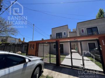 PH de 3 ambientes, Berazategui · Duplex en Venta de 3 Amb Apto Credito con Jardin. Cochera Opcional.