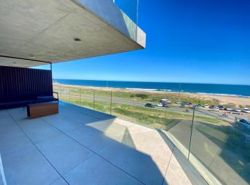 Departamento · 161m² · 4 Ambientes · 1 Cochera · Departamento en Manantiales