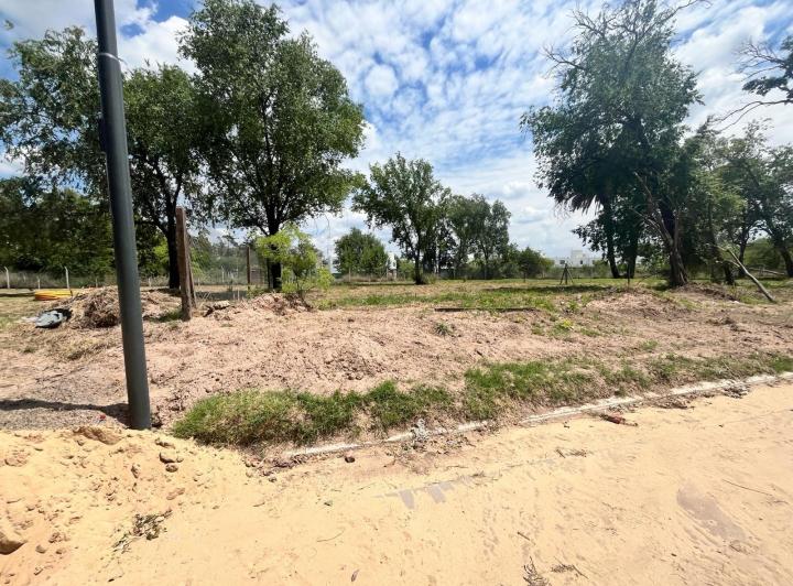 Terreno · 800m²