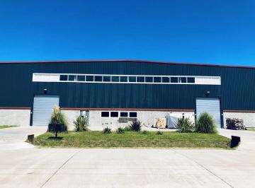 Bodega-Galpón · 1860m² · Depósito Industrial en Venta en Cañuelas.
