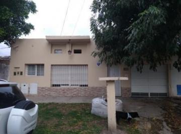 Casa · 210m² · Casa en Temperley Este