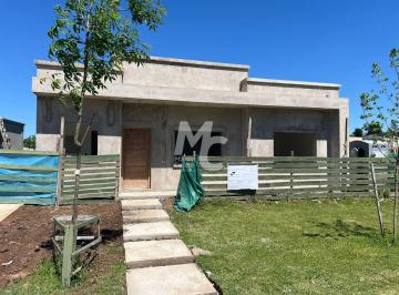 Casa · 150m² · 5 Ambientes · 1 Cochera · Casa en Venta en San Pablo