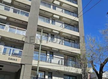 Departamento · 60m² · 3 Ambientes · 1 Cochera · En Venta Departamento de 2 Dorm. con Cochera a Estrenar