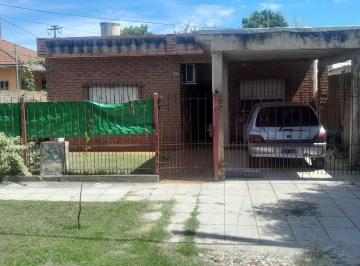 Casa · 85m² · 3 Ambientes · 1 Cochera · Casa en Ranelagh 3 Qmb 2 Dorm. Parque