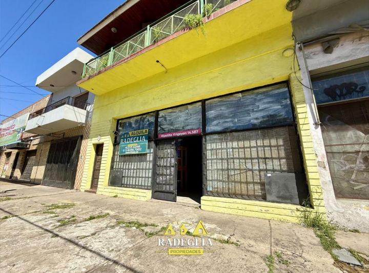 Local comercial · 131m² · 2 Ambientes · 3 Cocheras
