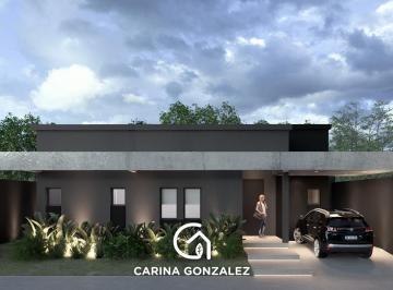 Casa · 12m² · 5 Ambientes · 1 Cochera · Casa en Capital
