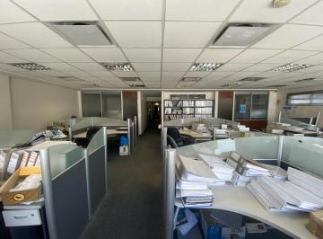 Oficina comercial · 300m² · 10 Ambientes · 4 Cocheras · Oficina Comercial con Cuatro Cocheras - Cochera - Centro - Microcentro