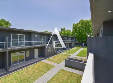 PH de 3 ambientes, Almirante Brown · PH en Duplex 3 Ambientes con Jardin y Cochera en Venta - Adrogue