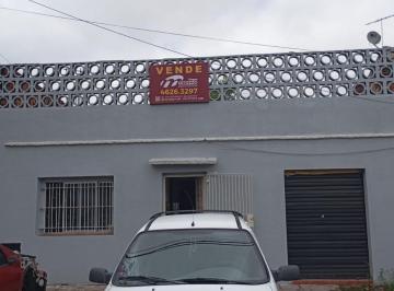 MRZ-MRZ-1494_2 · Casa 2 Dorm.. | Martin Coronado Al 2900