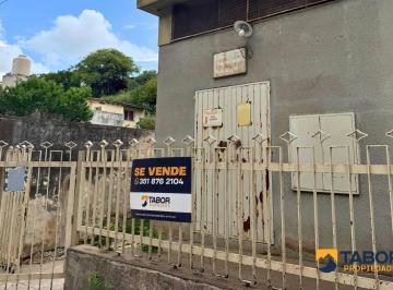 Casa · 246m² · 1 Ambiente · 1 Cochera · Gran Predio Terreno en Venta con Galpón | Ideal Industria | Providencia