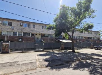 Casa de 5 ambientes, Tigre · Tríplex en Venta - Tigre