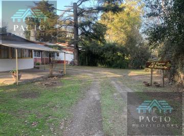 Casa · 235m² · 9 Ambientes · 2 Cocheras · Casa en Venta en Anisacate con Gran Parque de 3 Dorm.