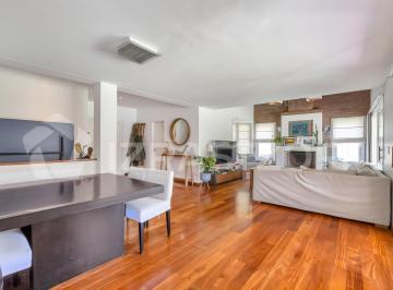 Casa · 200m² · 4 Ambientes · 5 Cocheras · Casa en Venta en Lote Central en La Legua