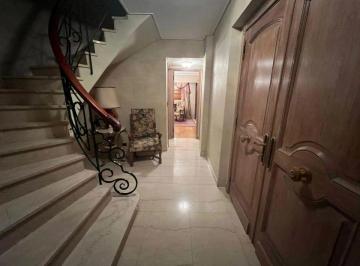 Departamento de 8 ambientes, Recoleta · Venta Departamento Duplex con Terraza Propia 2 Cocheras en Pleno Recoleta