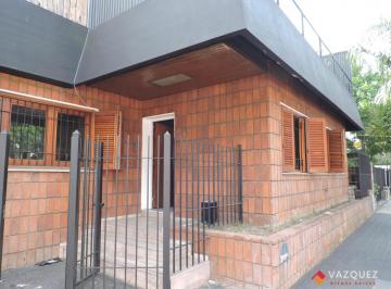 PH · 170m² · 3 Ambientes · 1 Cochera · Centro de Ramos Mejia Ideal Uso Comercial