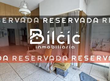 Casa · 145m² · 6 Ambientes · 1 Cochera · Casa en Venta de 6 Amb en Lanús Oeste