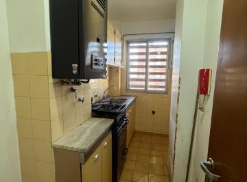 Foto · 2 Dorm. en Alquiler Cerca de Municipalidad