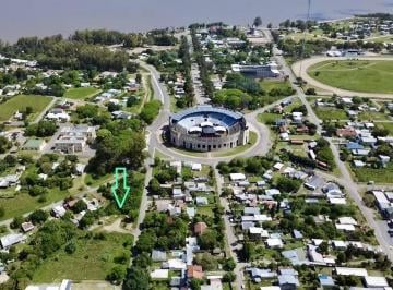 Terreno · 398m² · Terreno en Venta de 398 m² a m de Plaza de Toros en Colonia del Sacramento