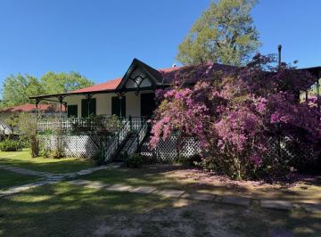 Casa · 192m² · 4 Ambientes · Casa en Venta en Islas del Delta de Tigre