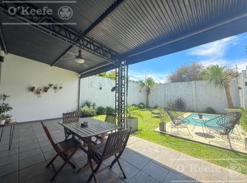 Casa · 268m² · 4 Ambientes · Casa en Venta de 4 Ambientes en Bernal