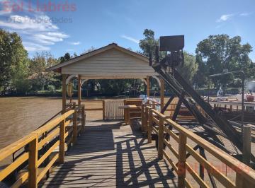 Casa · 1837m² · 11 Ambientes · Casa en Venta en El Delta de Tigre Sobre Rio Sarmiento