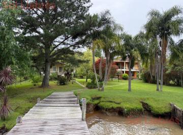 Casa · 260m² · 4 Ambientes · Casa en Venta en Islas del Delta de Tigre