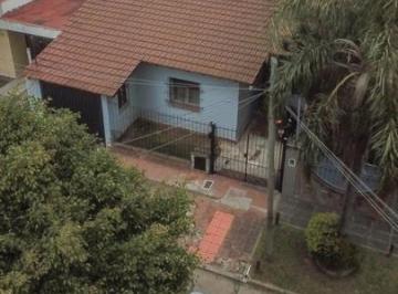 Casa · 105m² · 4 Ambientes · 1 Cochera · Venta Casa 4 Ambientes - Beccar San Isidro