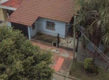 Casa · 105m² · 4 Ambientes · 1 Cochera · Venta Casa 4 Ambientes - Beccar San Isidro