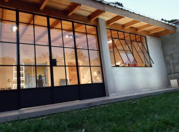 Casa de 5 ambientes, Río Ceballos · Duplex Excelente Estado