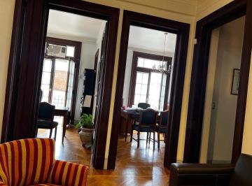 Departamento · 135m² · 5 Ambientes · Venta – Departamento de 5 Ambientes con Estilo en Monserrat