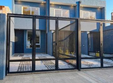 PH · 105m² · 4 Ambientes · 1 Cochera · Venta Dúplex Dos Dorm. en Barrio Jardín, Ingreso Para Auto y Patio