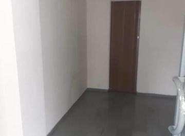 Local comercial · 12m² · En Venta Local en Moron