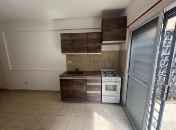 Departamento · 27m² · 2 Ambientes · Venta Departamento 2 Ambientes en Caseros con Patio