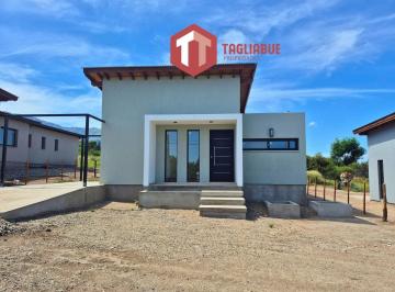 Casa · 71m² · 3 Ambientes · 1 Cochera · Casa en Barranca Arriba, Merlo, San Luis
