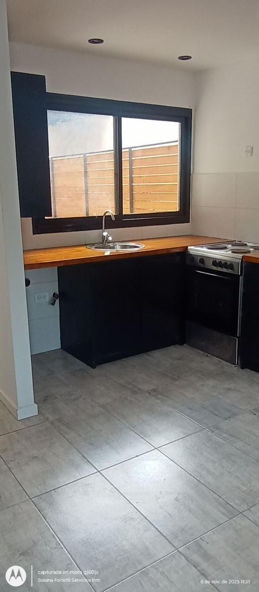 PH en planta baja, 2 amb, 45m² con cochera — Villa Primera