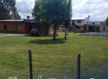 Casa de 4 ambientes, La Plata · Casa con 3 Dorm. y Pileta en Alquiler Barrio Los Zorzales