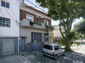 Oficina comercial · 140m² · 4 Ambientes · Venta PH Apto Oficina 260 m² a m de Av y Estacion Tren