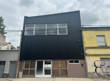 Local comercial · 232m² · Local a La Venta de 250 m² a Estrenar en Luis Agote