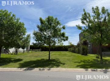 Terreno · 510m² · Terreno en Venta en El Barrio Araucarias, Puertos / Escobar