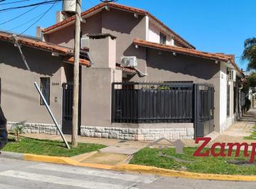 PH · 83m² · 4 Ambientes · 1 Cochera · PH en Olivos Golf 3 Dorm. 2 Baños Patio y Jardin