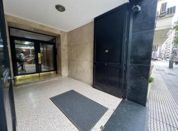 Oficina comercial · 49m² · 1 Ambiente · Alquiler Oficina en Tribunales Frente a Plaza Lavalle.