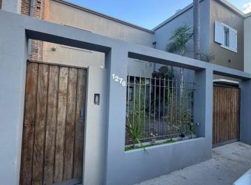 Casa · 340m² · 4 Ambientes · 1 Cochera · Casa en Venta 6 Ambientes. Igualdad 1200. Haedo